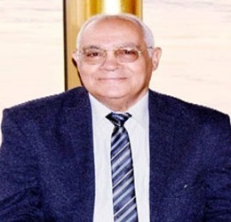 الاستاذ الدكتور مصطفى الزغل رئيس مجلس الإدارة
