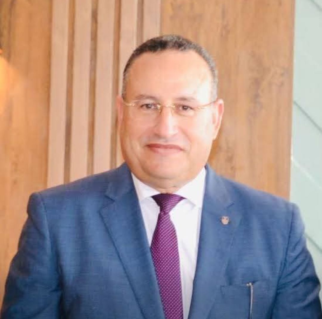 معهد سيناء العالي للسياحة والفنادق يبارك لمعالي الأستاذ الدكتور عبد العزيز قنصوة توليه حقيبة التعليم العالي والبحث العلمي