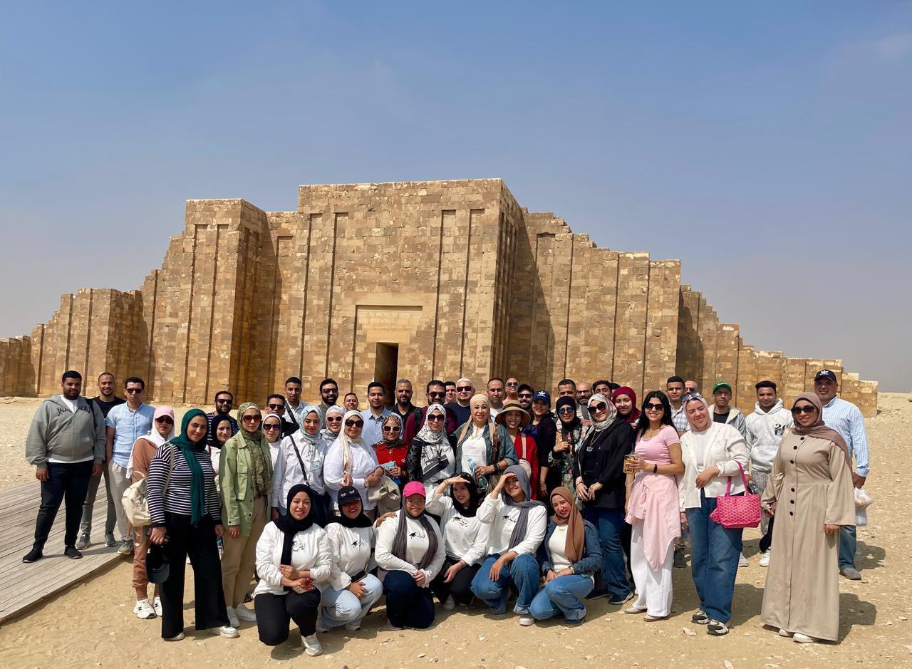 سقارة في عيون طلابنا